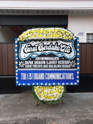 Papan Bunga Duka di Korong Gadang